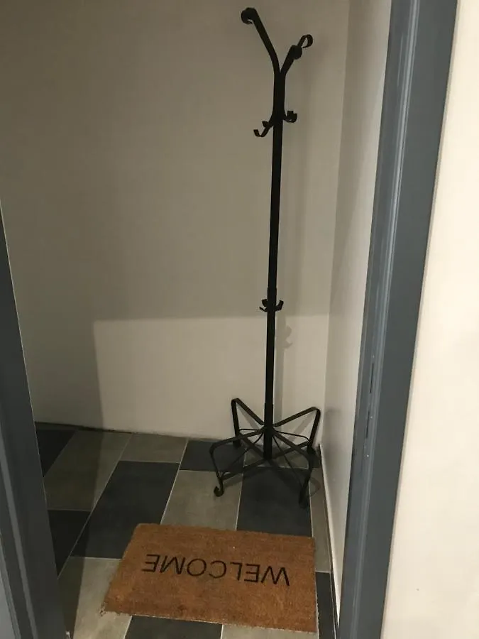 Apartment Ideal Room Brussels Belgium